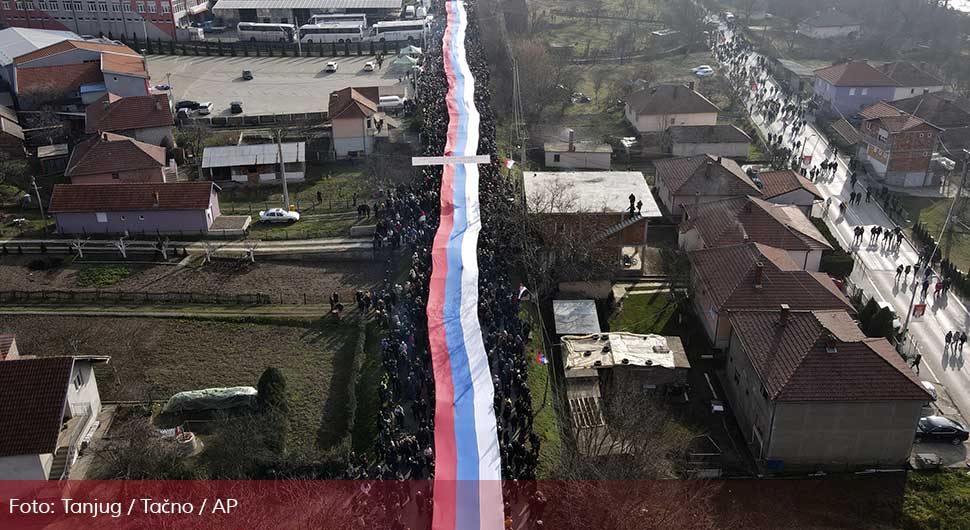 kosovo protest.jpg